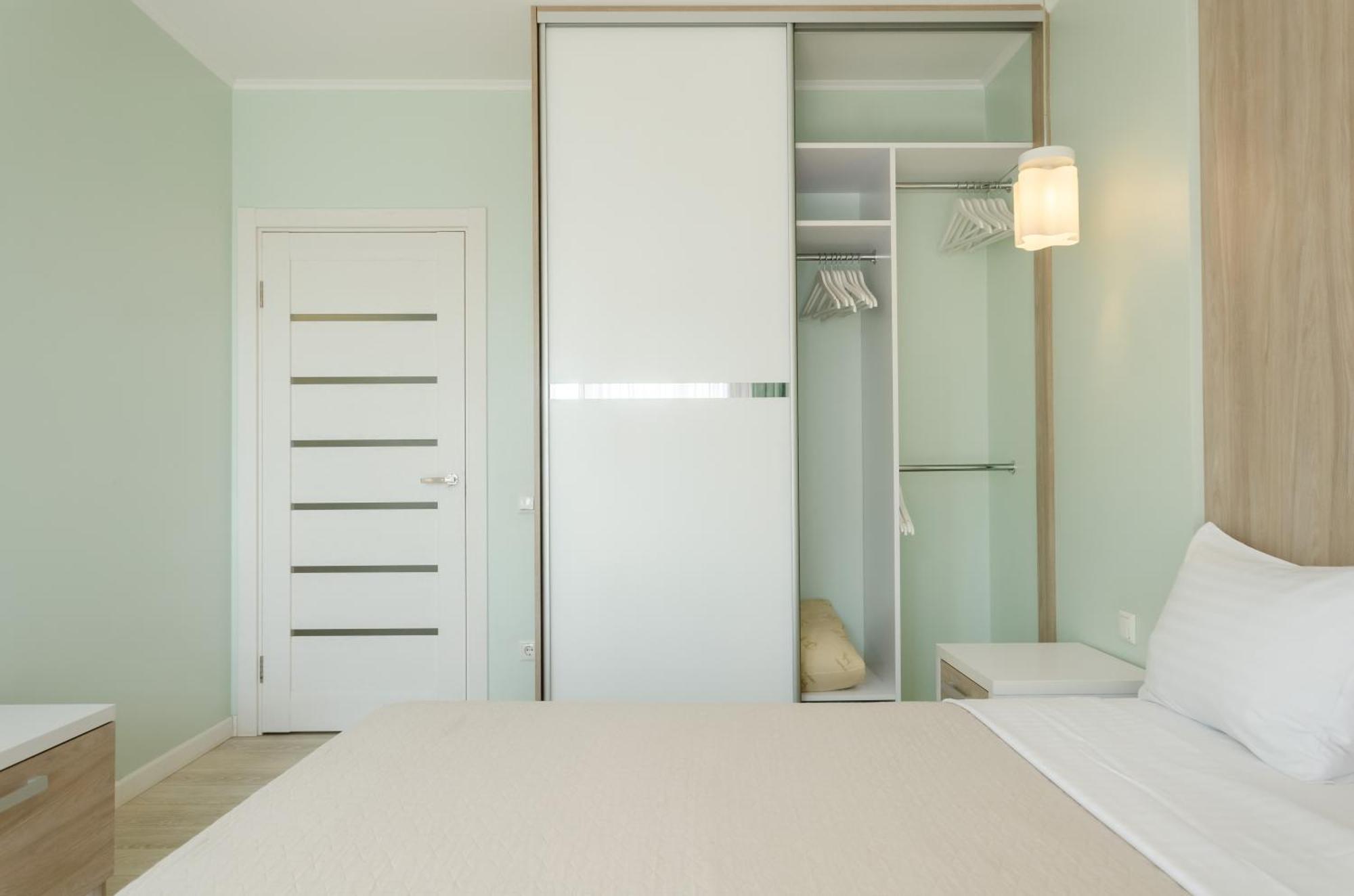 קייב 21-212 Petrovdom In Mint Apartments At Rc Kvartet Near Central Railway Station מראה חיצוני תמונה